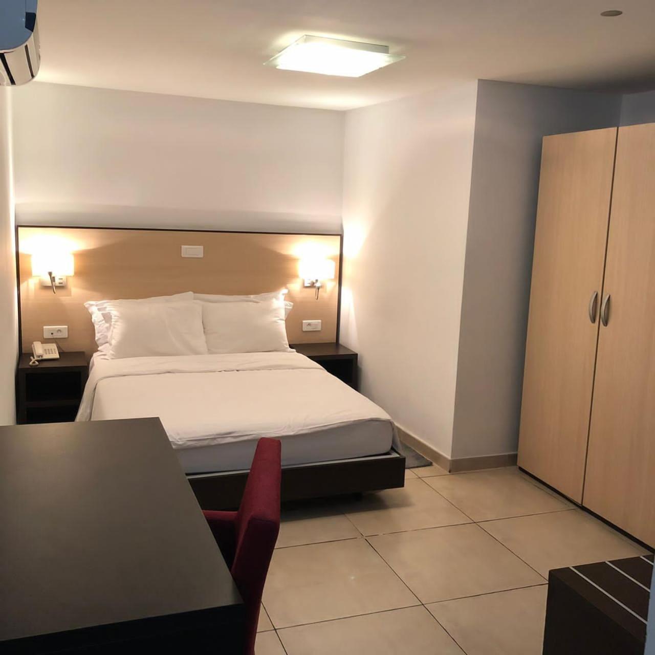 Residence Achenbach Abidjan Rom bilde